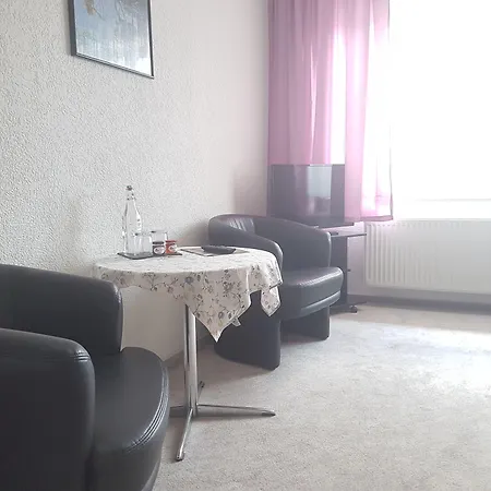 Gaestehaus Strieth 3* Эстрих-Винкель