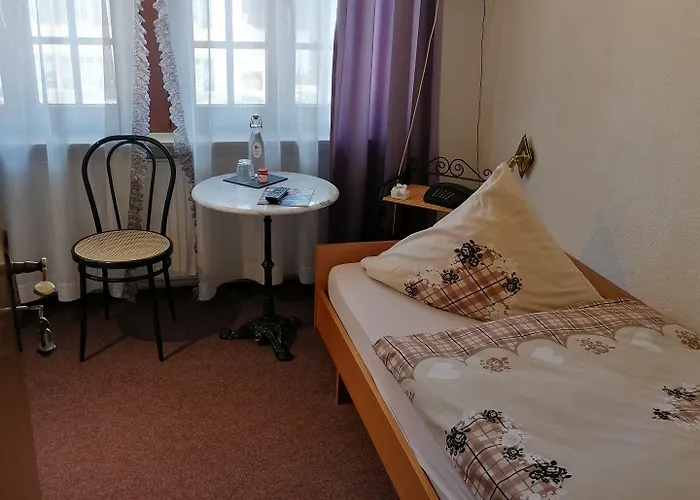 Hotel Gaestehaus Strieth 3*